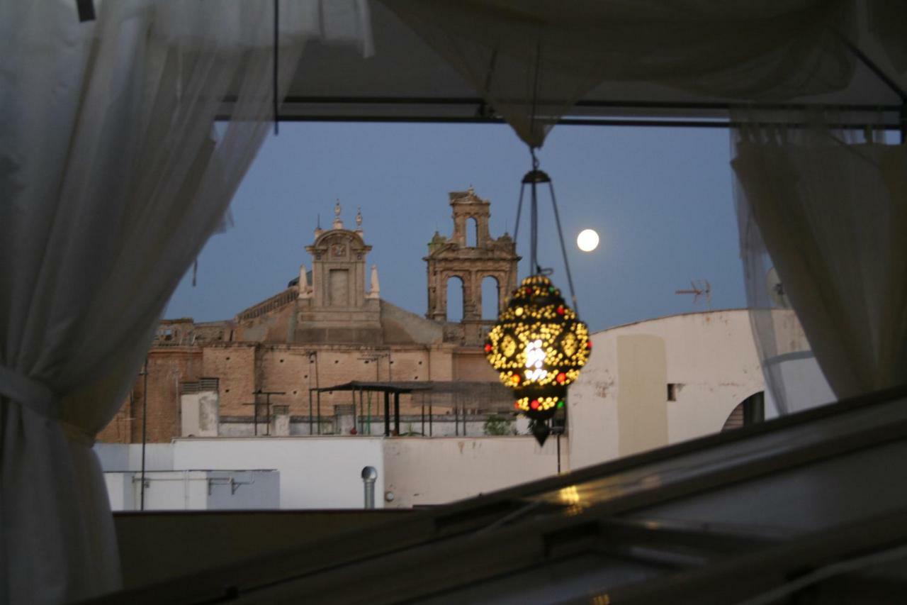 Guest House Europa 12 Seville Exterior photo